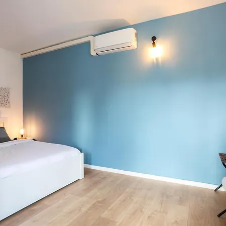 Apartment Superbe T2 Pour 4 Pers Dans Villa, Cote Piscine