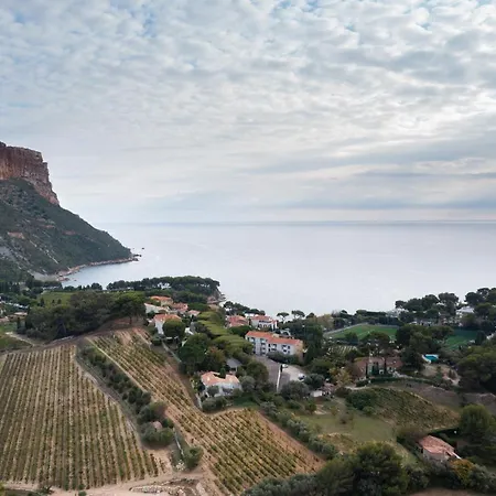 Superbe T2 Pour 4 Pers Dans Villa, Cote Piscine * Cassis